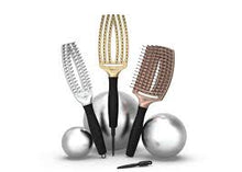 TRIO fingerbrush Olivia Garden Small Silver - MHC Beauty Products